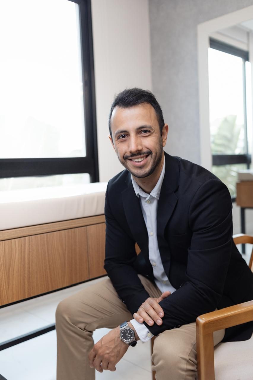 Dr. Rafael Nora Resende