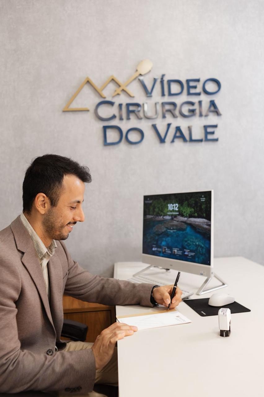 Consultório Vídeo Cirurgia do Vale